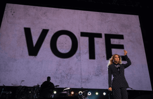 Beyoncé and Jay Z campaign for Hillary Clinton in Ohio