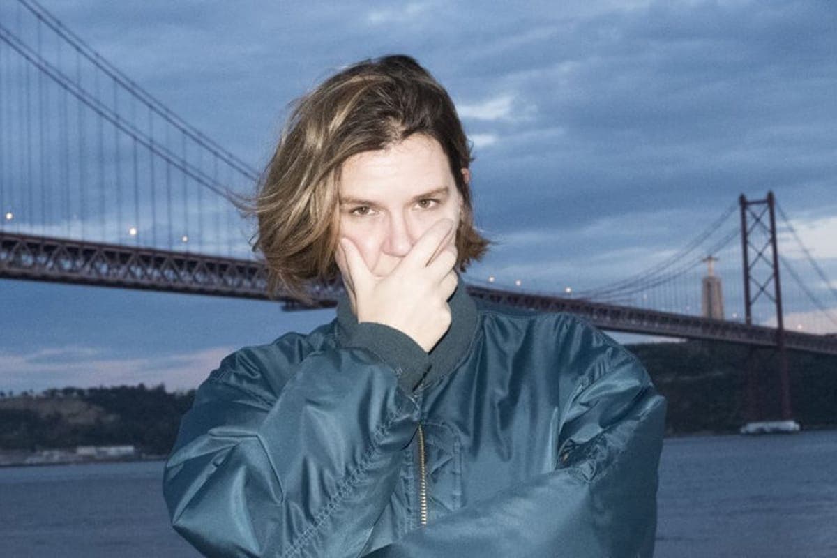 Violet recalls her teenage years on debut album, Bed of Roses