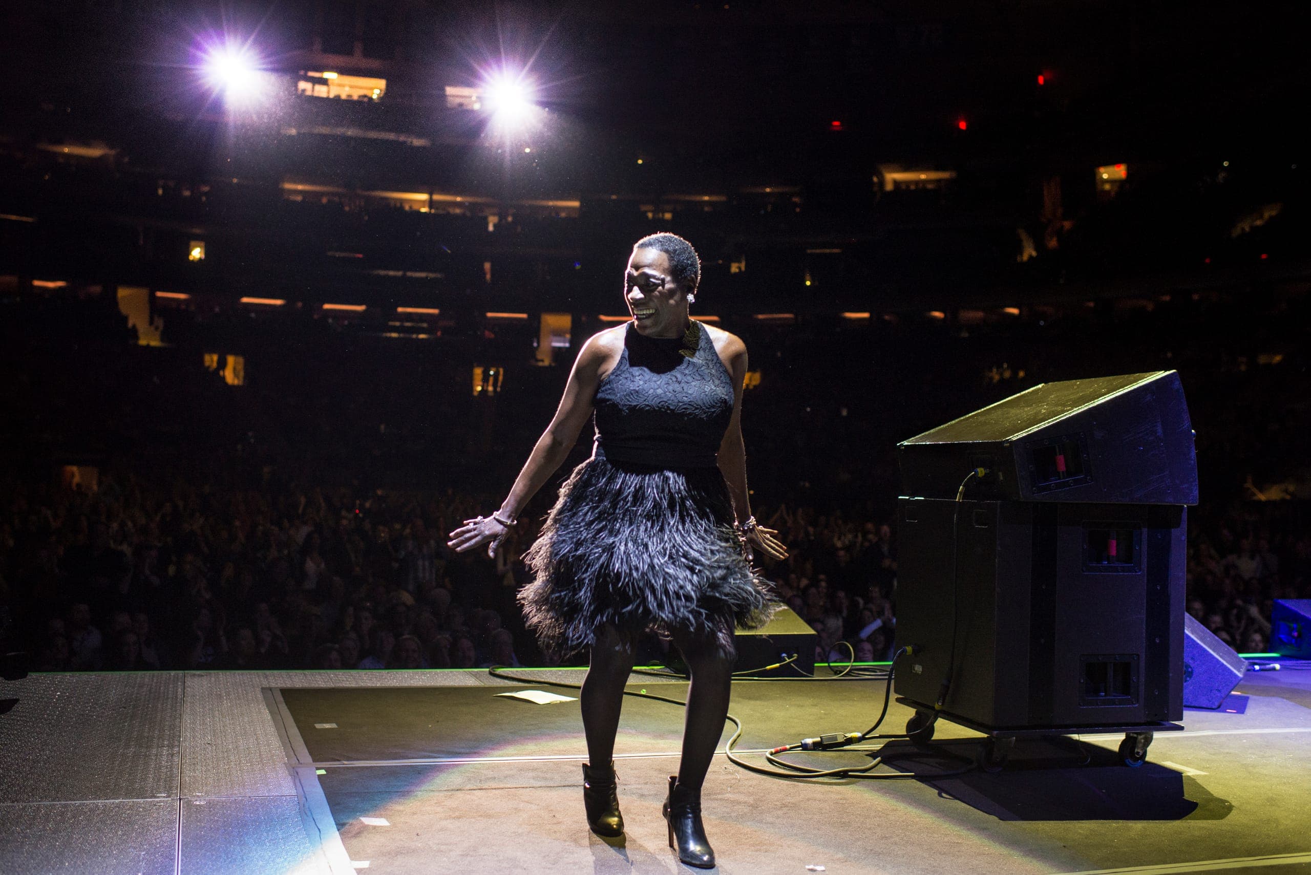 Sharon Jones loses battle to pancreatic cancer at age 60
