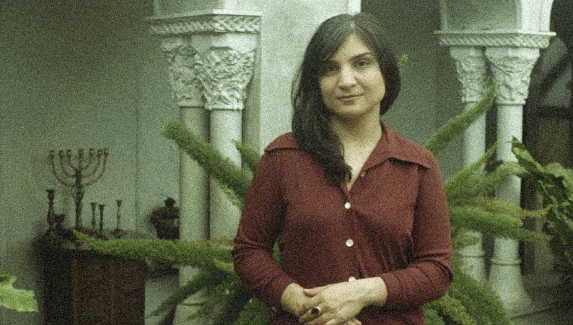 Sarah Davachi to release piano-led album, Pale Bloom