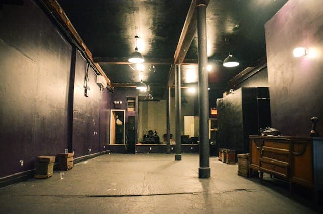 Brooklyn club Palisades shut down by NYPD