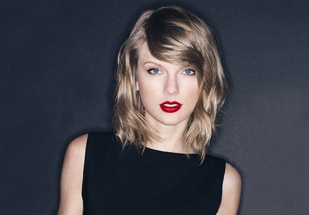 Taylor Swift relaxes photography contract after backlash