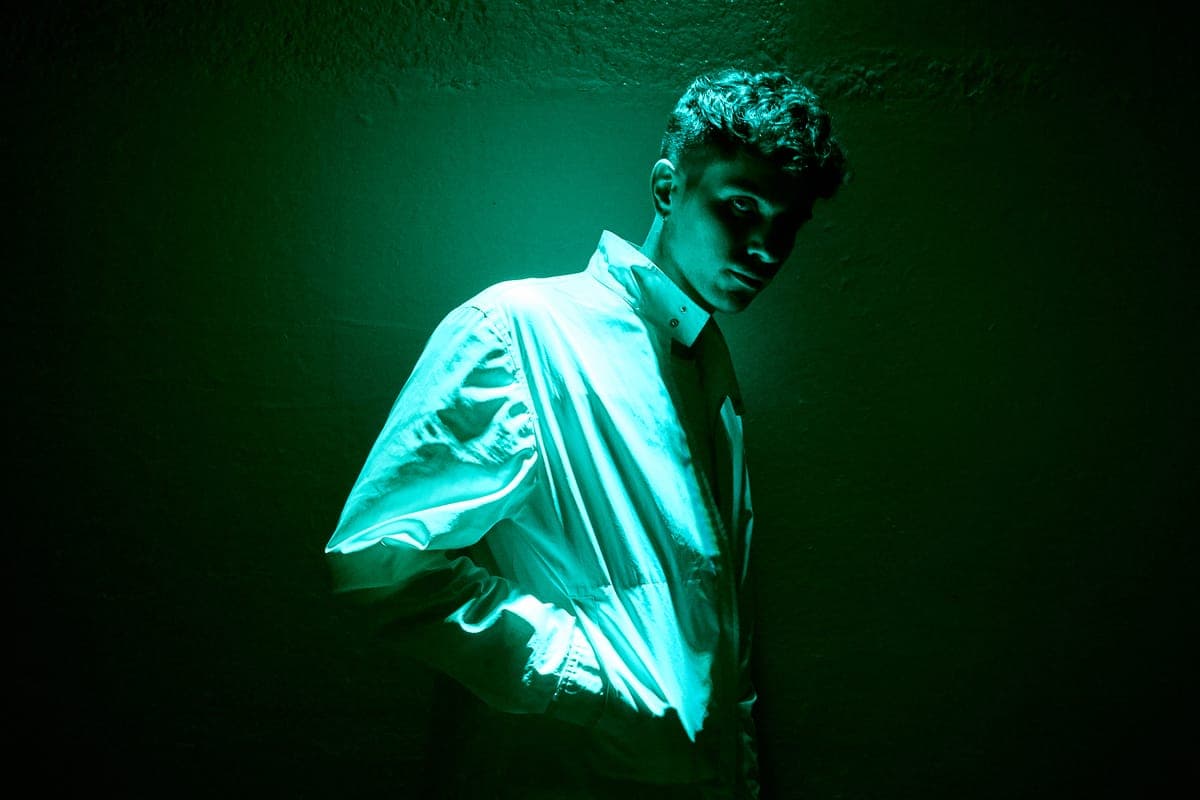 Tarquin teams up with London vocalist Tadafi for “modernist R&B” jam ‘Made Of Plastic’