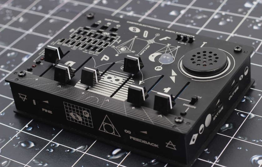 Bastl's softPop synth is a "psychedelic analog noise creature"