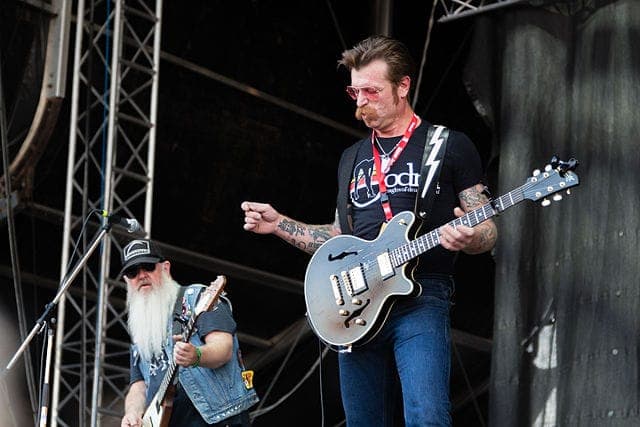 Eagles of Death Metal: “Everyone has to have guns” after Paris attacks