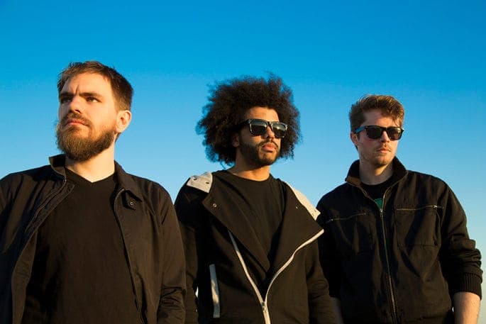 clipping Sory 2 press shot