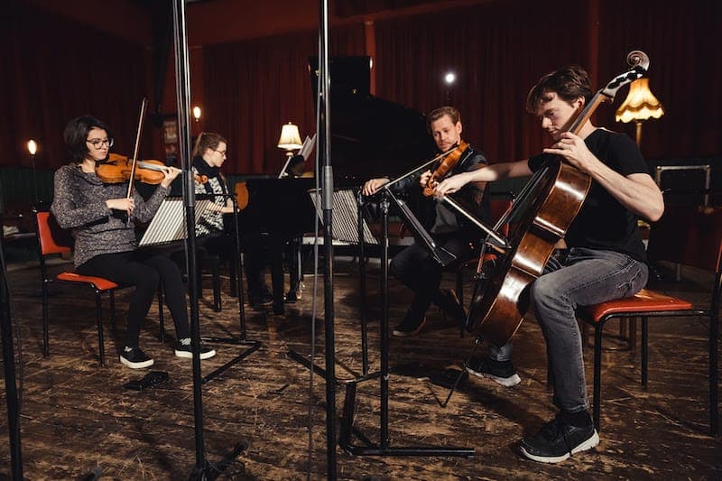 Sound like Radiohead and Frank Ocean with a London Contemporary Orchestra sample pack