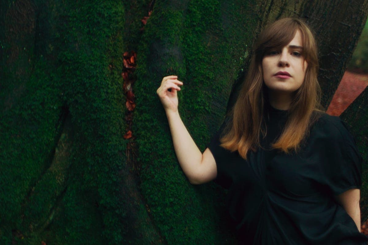 Meemo Comma crafts “a romantic eulogy to autumn and winter” on Sleepmoss