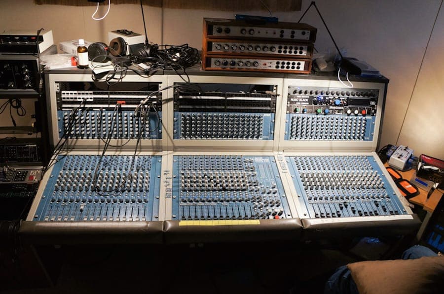 Buy techno pioneer and Basic Channel-founder Moritz von Oswald's mixer on eBay