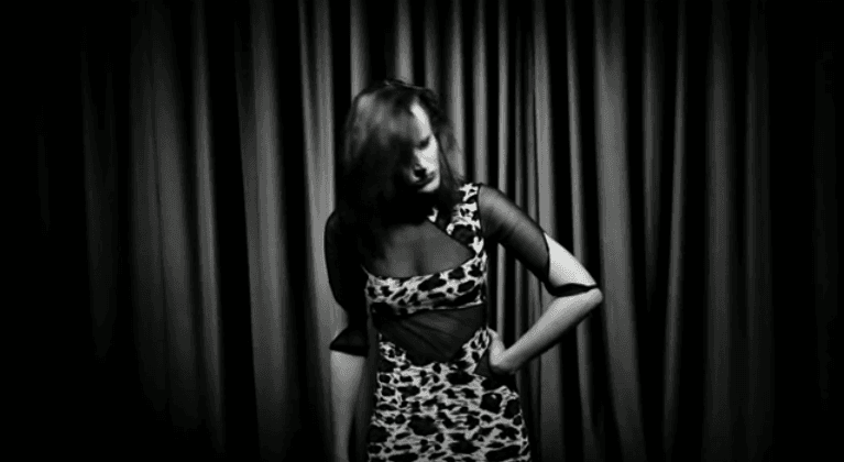 Watch Maria Minerva in the video for ‘Never Give Up’