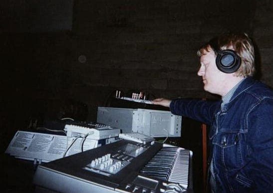 IDM great Darrell Fitton announces first Bola album in 10 years D.E.G.