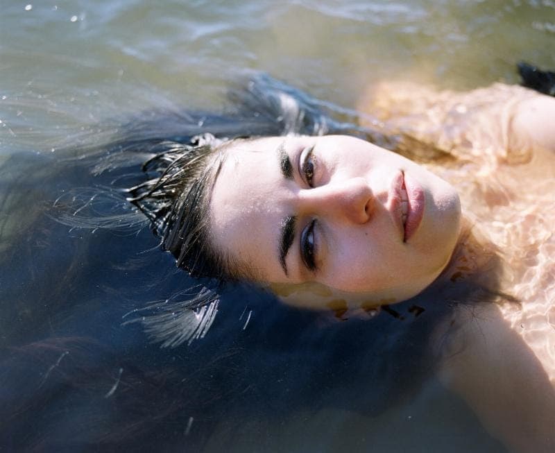 Natasha Kmeto unleashes vibrant ‘Come And Say’, reveals LP release date