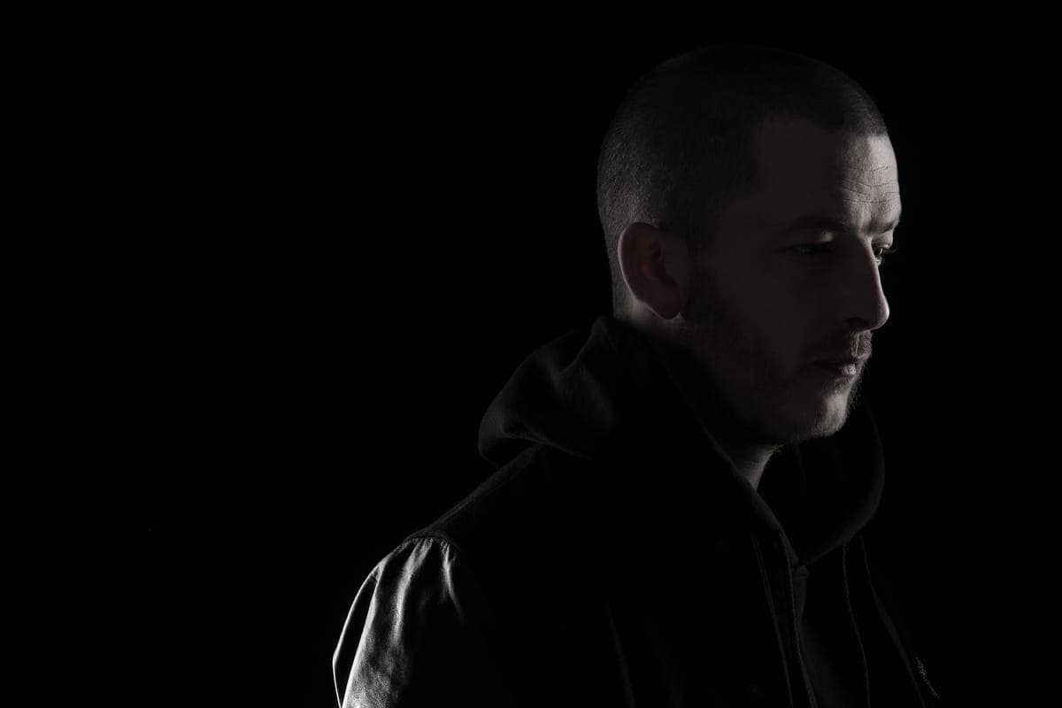 Throwing Snow compiles Houndstooth EP series on LOMA LP