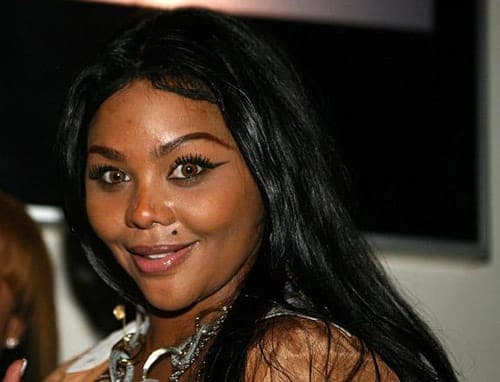 Lil’ Kim banned from releasing music