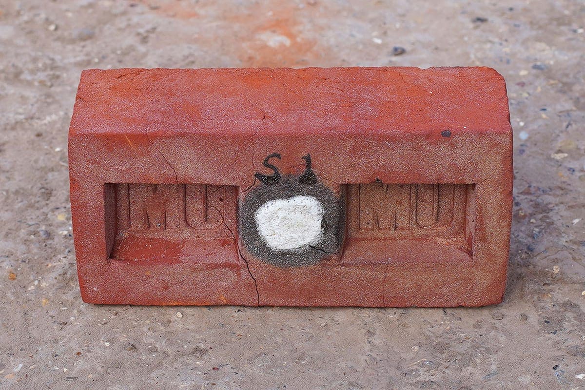 The KLF announces plans to build a pyramid from bricks made with the ashes of dead people