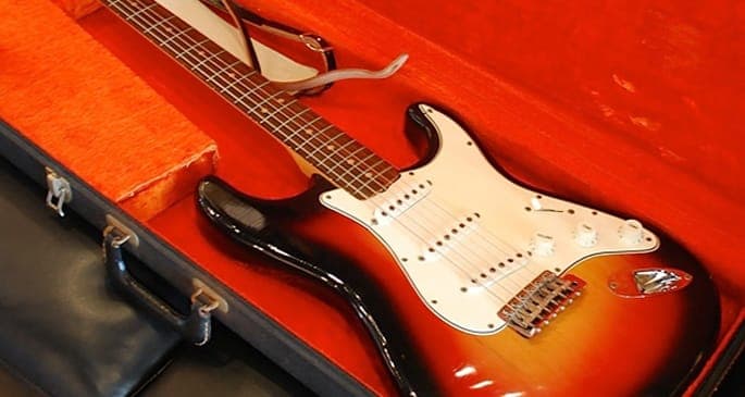 The guitar that Bob Dylan went electric with set for auction