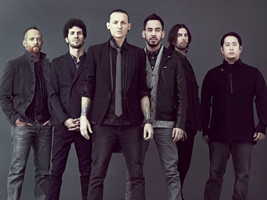 Linkin Park frontman Chester Bennington dead at 41