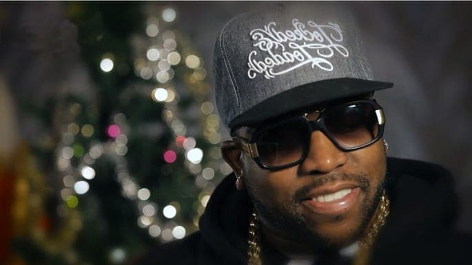 Stankanory: watch Big Boi reading How The Grinch Stole Christmas!