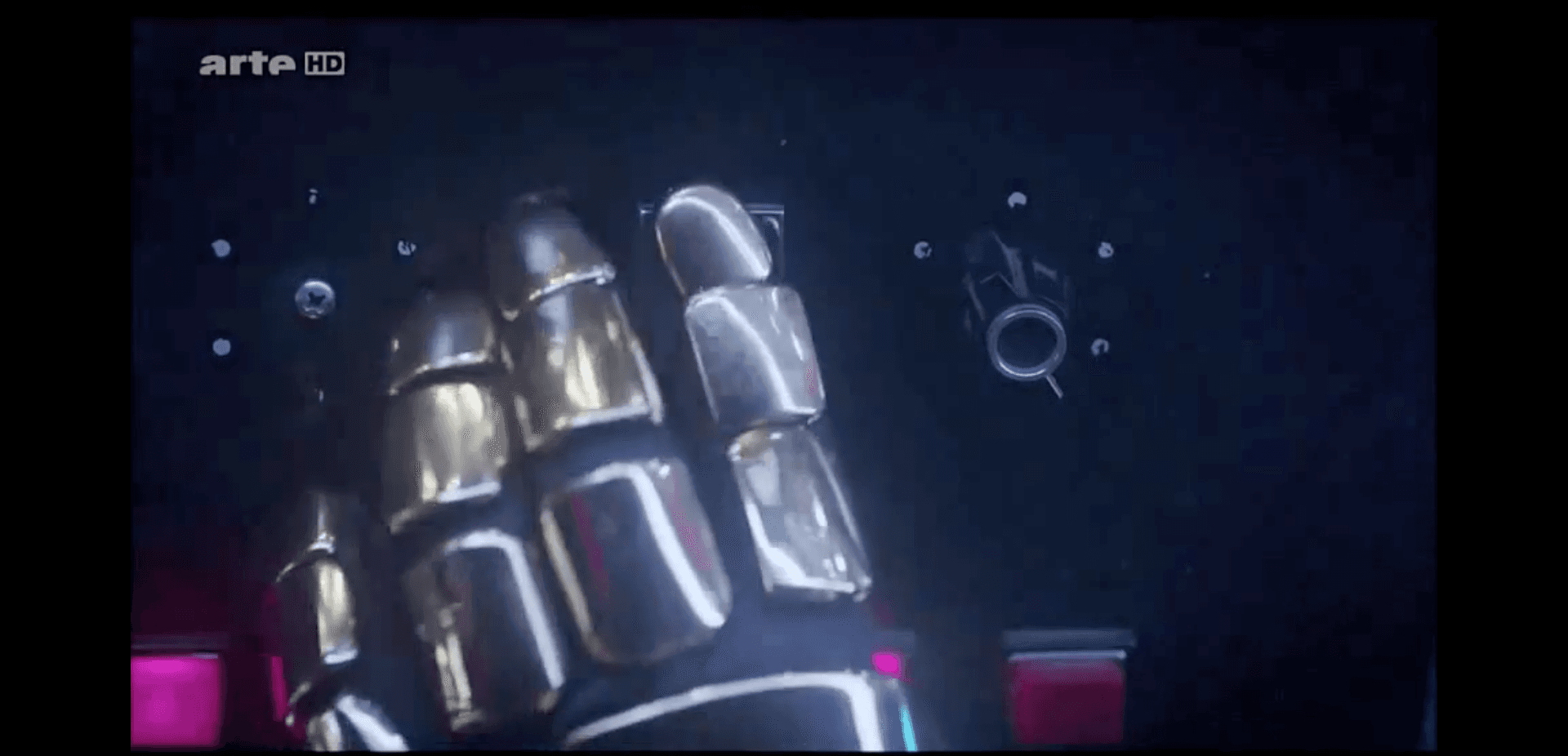 Daft Punk pay tribute to Nile Rodgers in new video