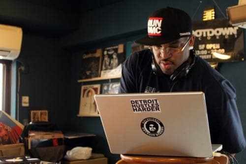 Andrés and Amp Fiddler team up for Second Time Around
