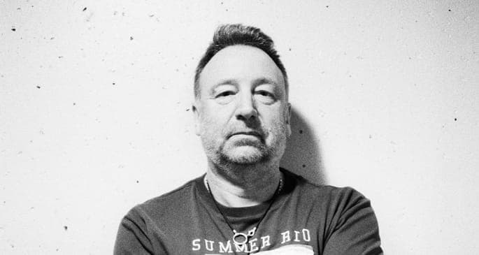 Peter Hook gives the twos up to New Order with new live album