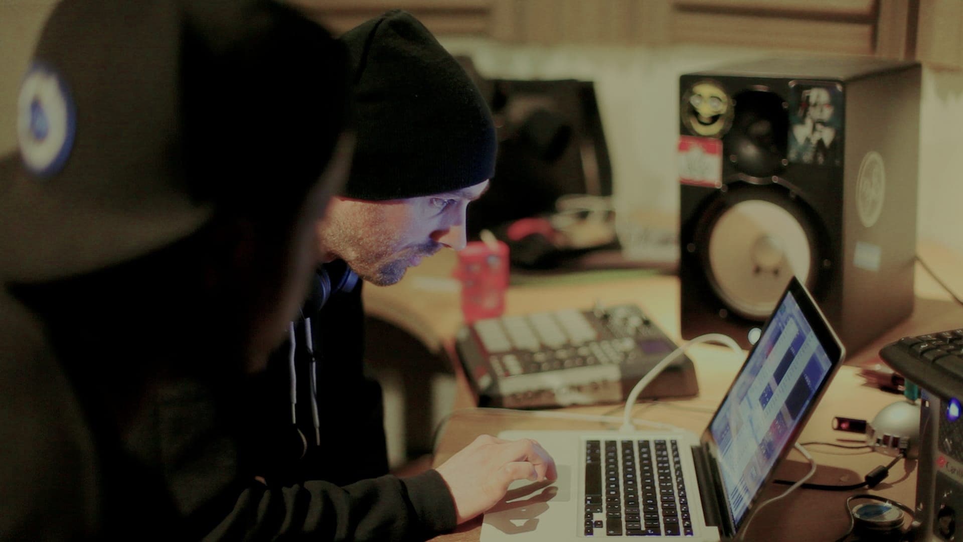 Against the Clock: Blue Daisy & Kidkanevil