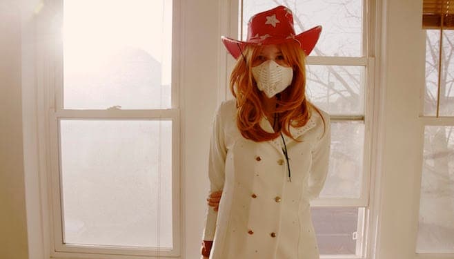 Circuit Des Yeux preps cocaine-fueled debut as mysterious alter-ego Jackie Lynn