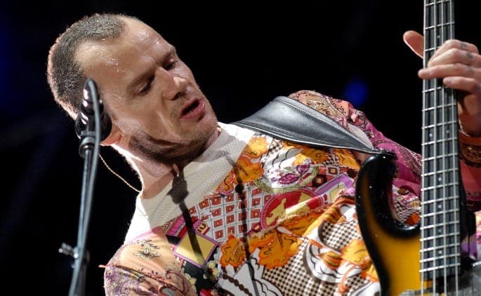 Red Hot Chili Peppers’ Flea to write his autobiography