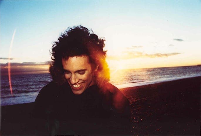 Hear another collaborative effort from Four Tet and RocketNumberNine, produced by Floating Points