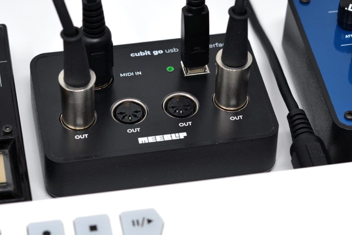 MeeBlip launches simple USB MIDI interface, cubit go