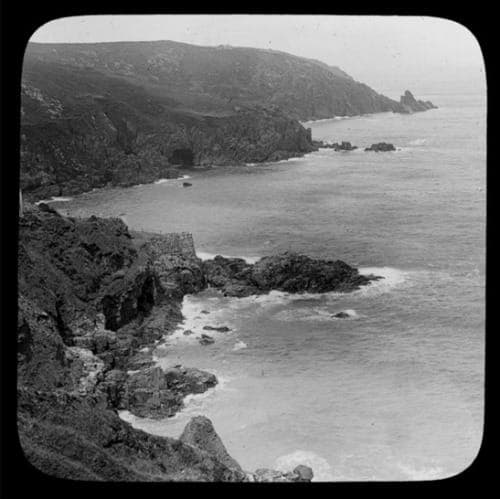 Peverelist and Andy Mac team up as Zennor on Trilogy Tapes – stream the EP