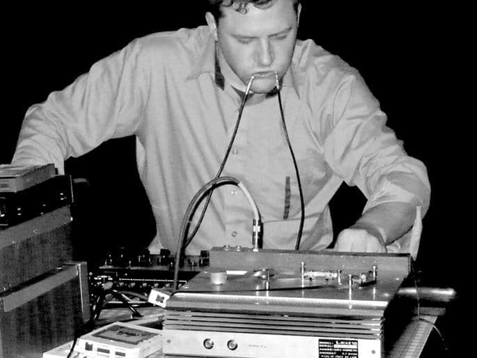 Aaron Dilloway’s seminal Noise label Hanson Records digitises and streams back catalogue