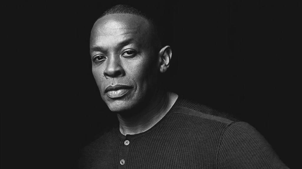 Dr. Dre and Quincy Jones in conversation on the latest episode of The Pharmacy