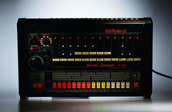 Roland set to revive the classic 808 drum machine in 2014