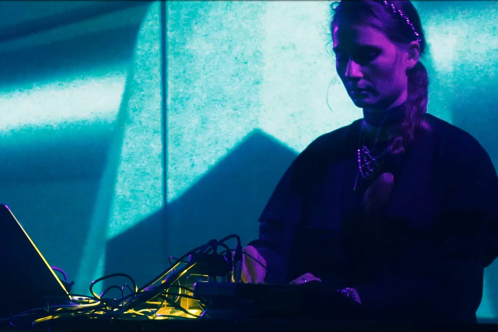 Kara-Lis Coverdale’s sacred drones thrive in the live arena