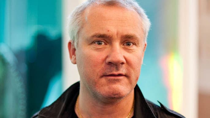 Damien Hirst to design the statue for 2013 BRIT Awards