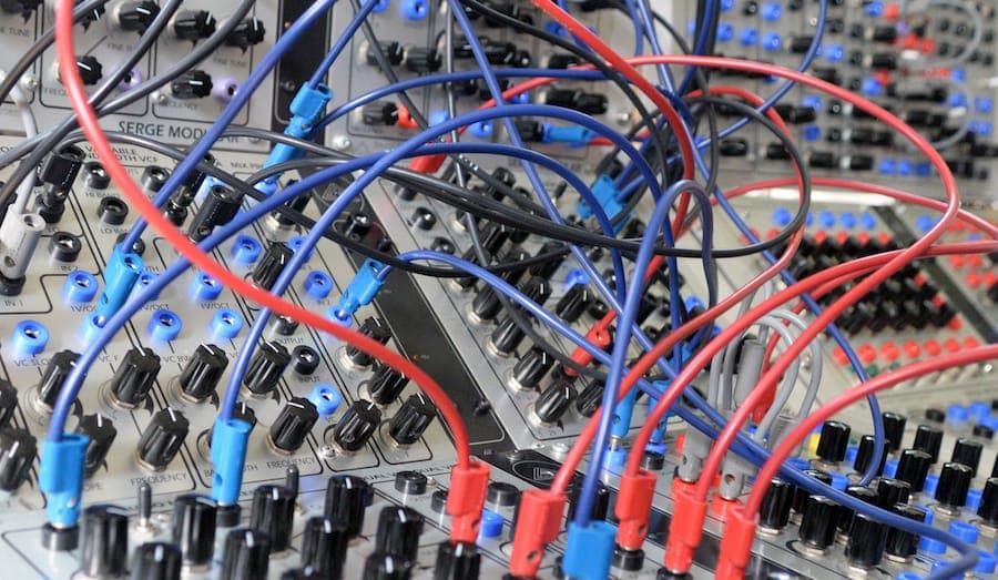 Preview Eleh's first album in five years with an otherworldly modular mix