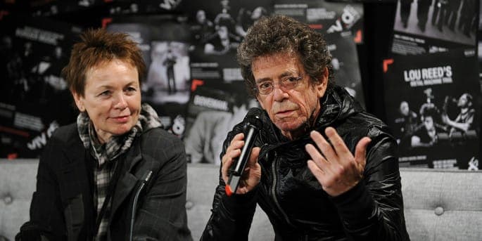 Laurie Anderson writes powerful essay commemorating Lou Reed