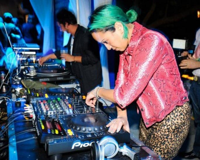Venus X shuts down GHE2O GOTH1K, slams Rihanna for “collecting all the credit for my brand”