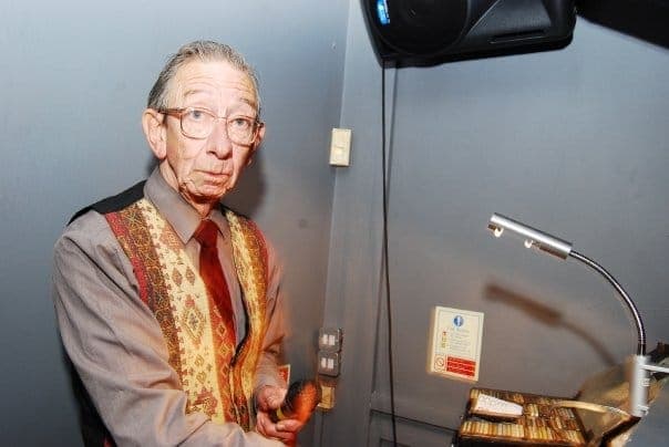 DJ Derek announces retirement, confirms last ever show