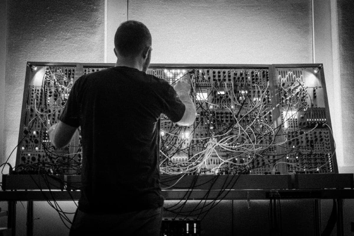 Datach’i returns to Venetian Snares’ Timesig label with new album, Bones