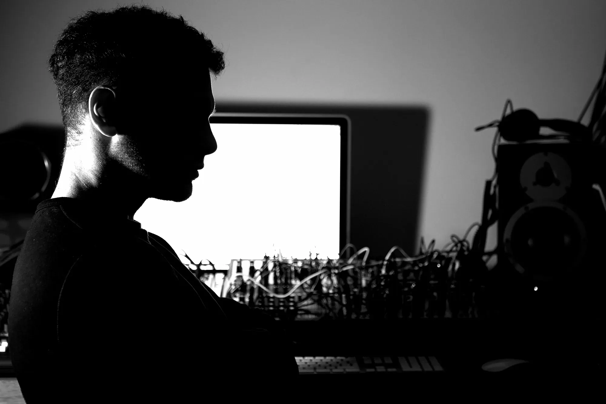 Pinch, Mumdance and Logos team for Tectonic white label