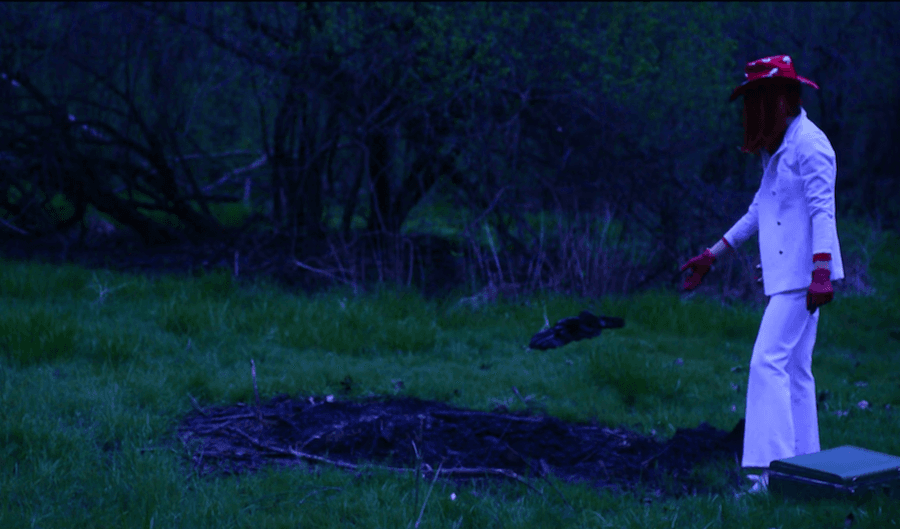 Watch a "documentary" on Circuits Des Yeux's mysterious Jackie Lynn project