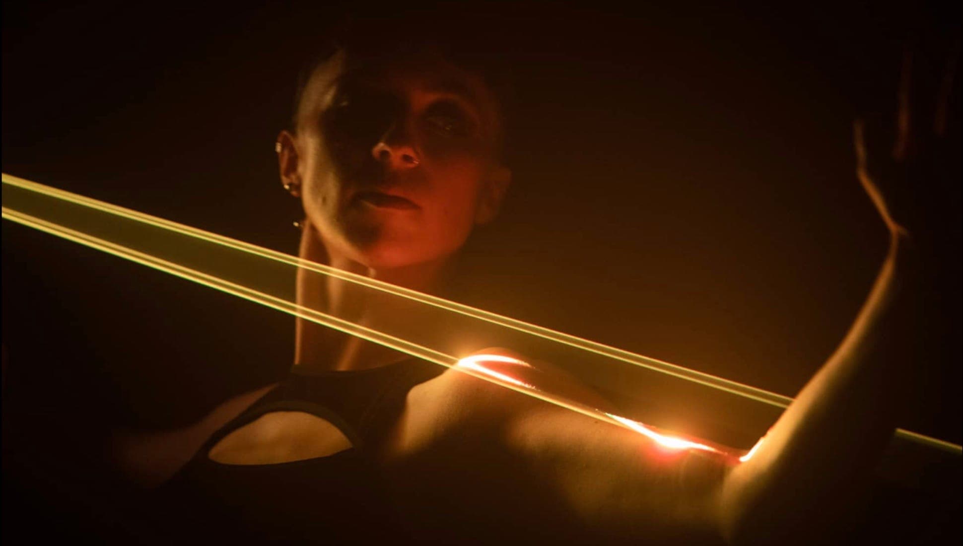 Zoë Mc Pherson ‘dances herself out’ in Alessandra Leone-directed video for ‘Tenace’