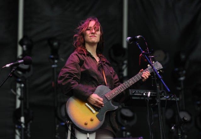 Feist releases lead single from first album in six years Pleasure
