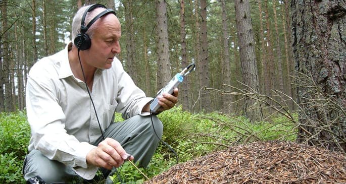 Legendary sound recordist Chris Watson set for BBC interview with Sir David Attenborough