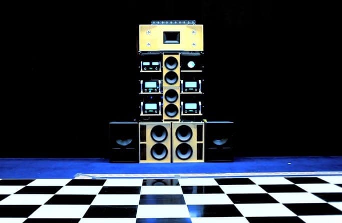 Watch a mini-documentary on James Murphy and 2ManyDJs’ 50,000-watt vinyl-only soundsystem
