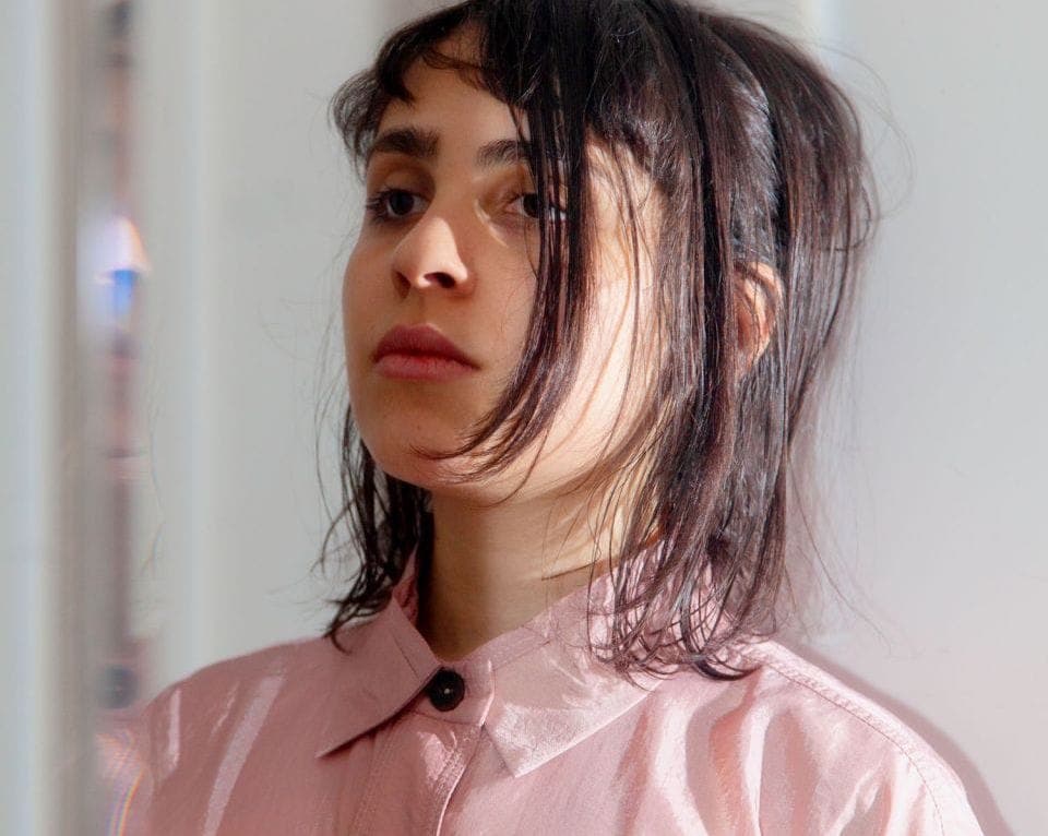 Bergsonist self-releases new EP, ض