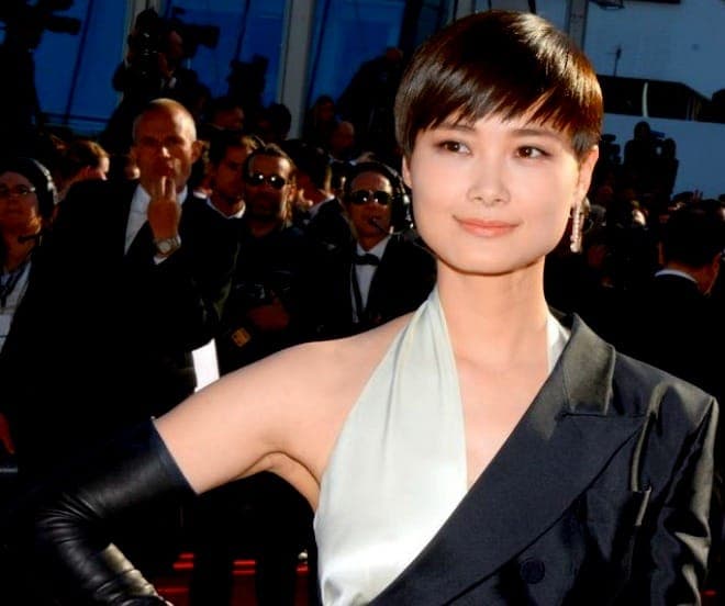 PC Music teams up with Chinese pop megastar Li Yuchun