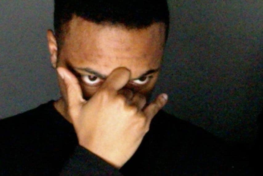 Lee Bannon changes his name to ¬ b